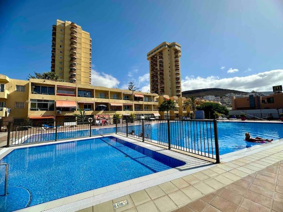 Las Vistas Beach Los Cristianos 2 Swimming Pools Exterior photo