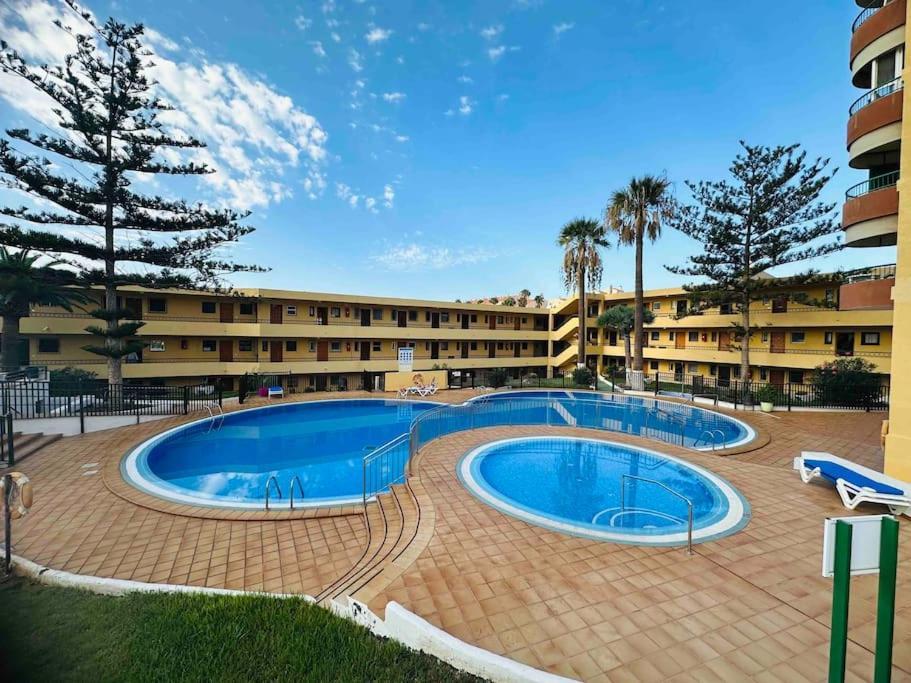 Las Vistas Beach Los Cristianos 2 Swimming Pools Exterior photo